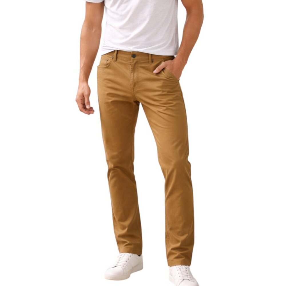 Old Navy Slim Built-In Tough Chino Pants 32x34